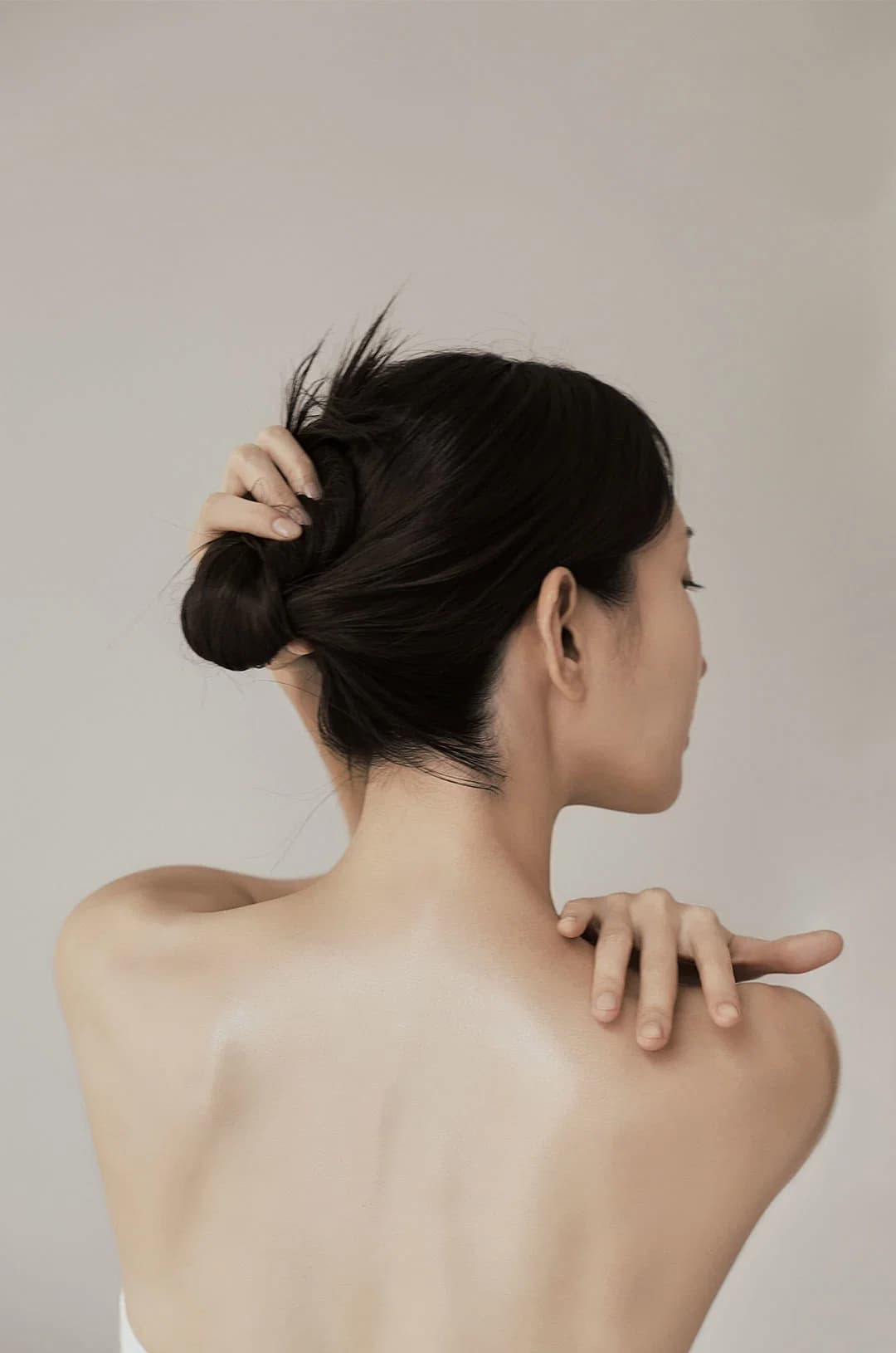 LA MUSE Body Home Therapy with a Subtle Scent wholesale